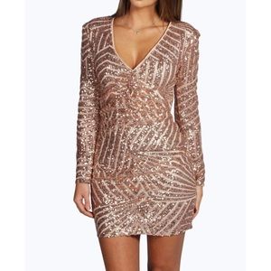 🎉 Nude sequin bodycon dress - perfect for NYE!